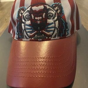 Men’s Kenzie hat with striped detail